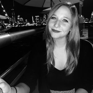 Meet your Posher, Michaela